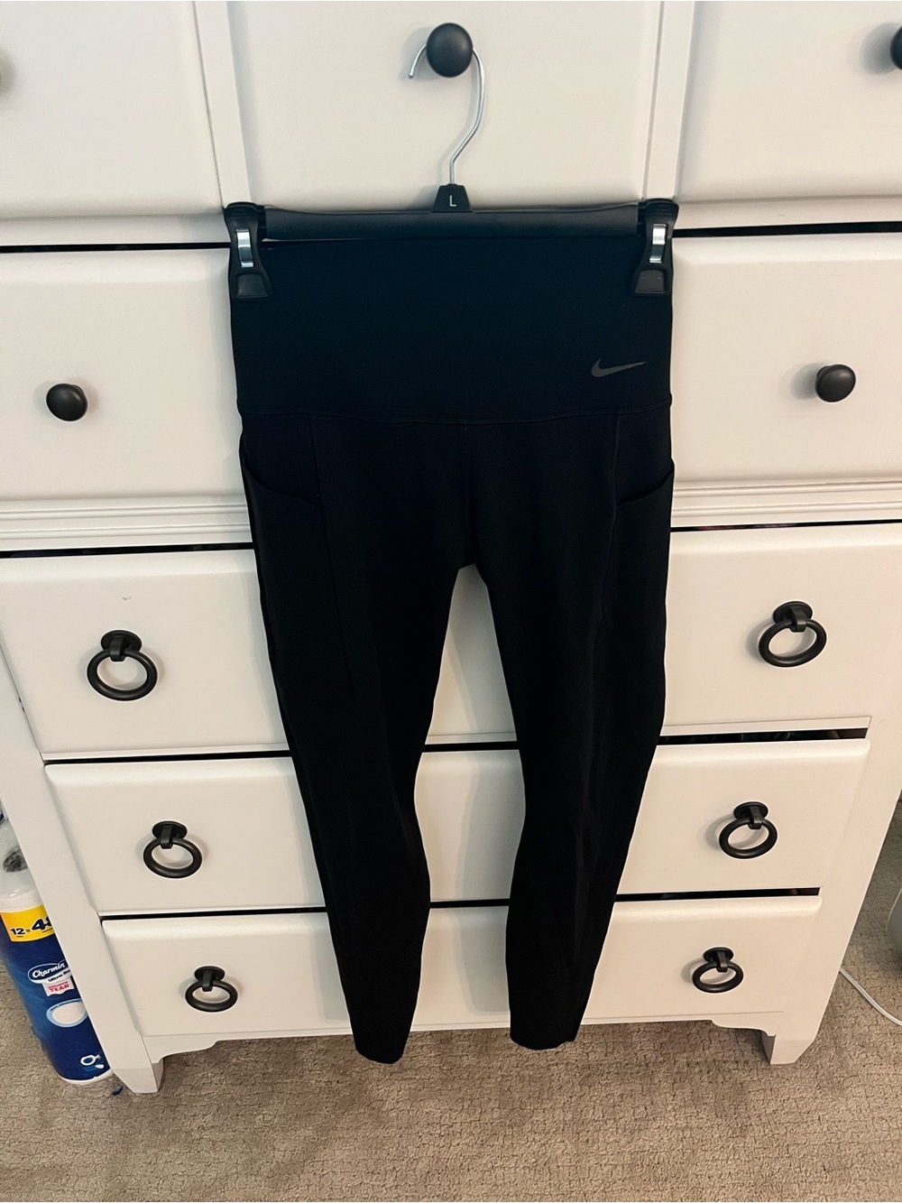 Nike Black High-Rise Leggings with Side Pockets
